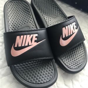 Women’s Nike slides